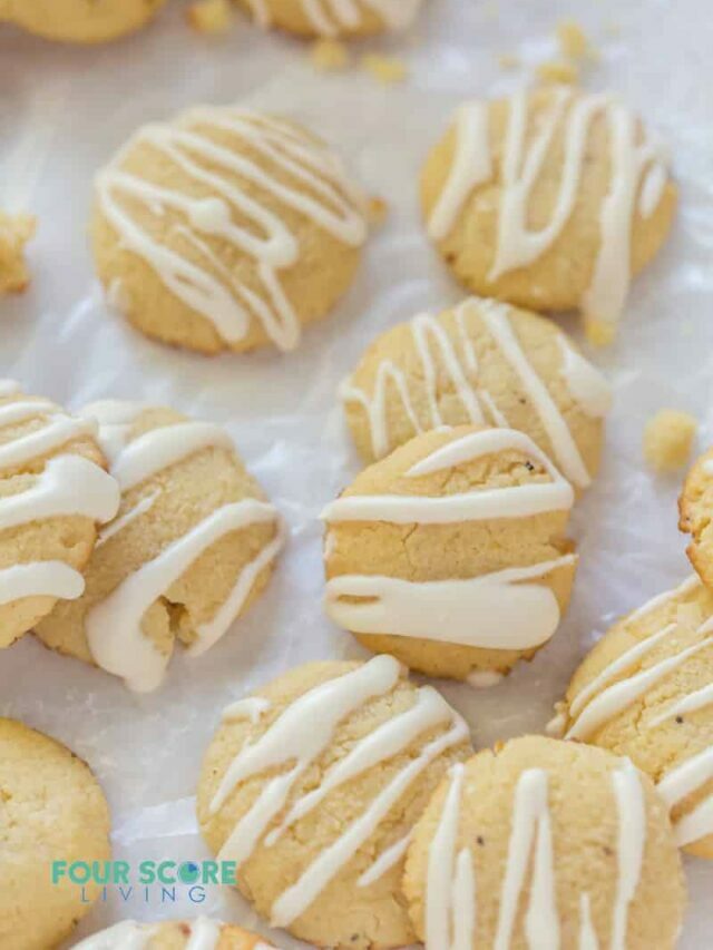 Easy Keto Cream Cheese Cookies!